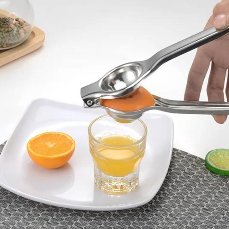 Spremiagrumi in acciaio inossi - Citrus Juicer Bar recensione e prezzo